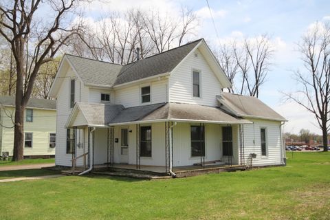 304 E Prairie Street Vicksburg Village MI 49097