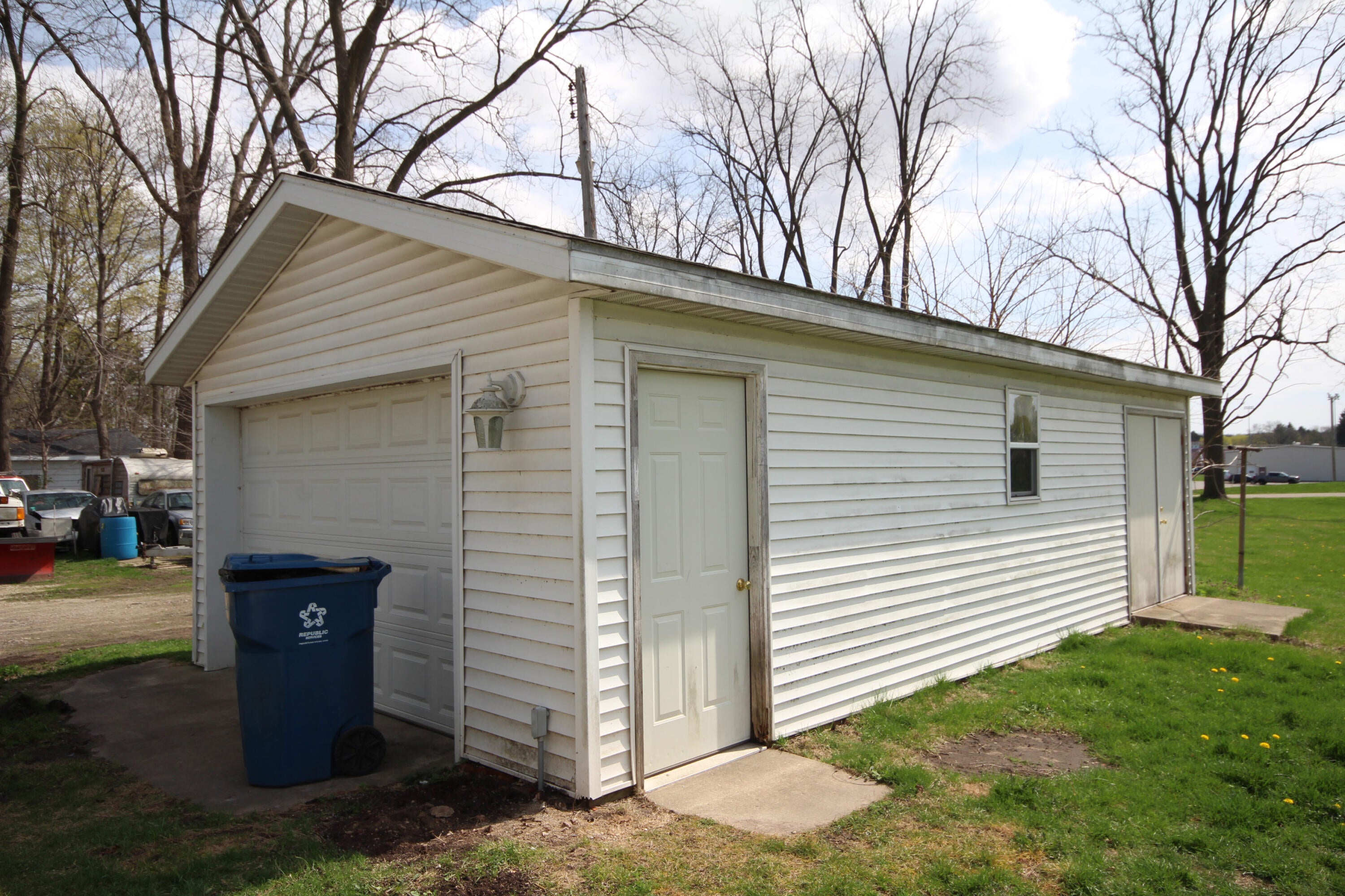 304 E Prairie Street