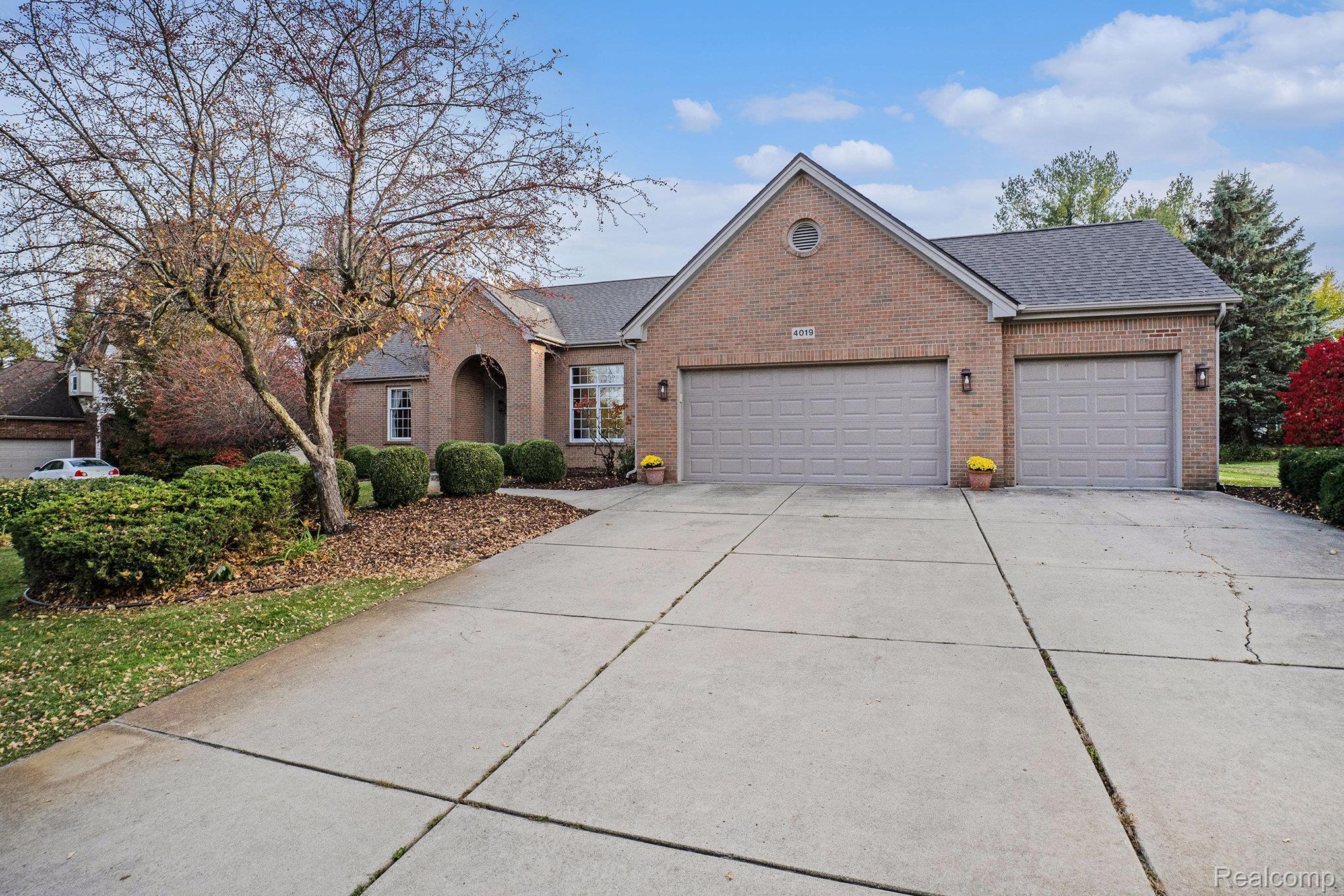 4019 Pine Ridge Court