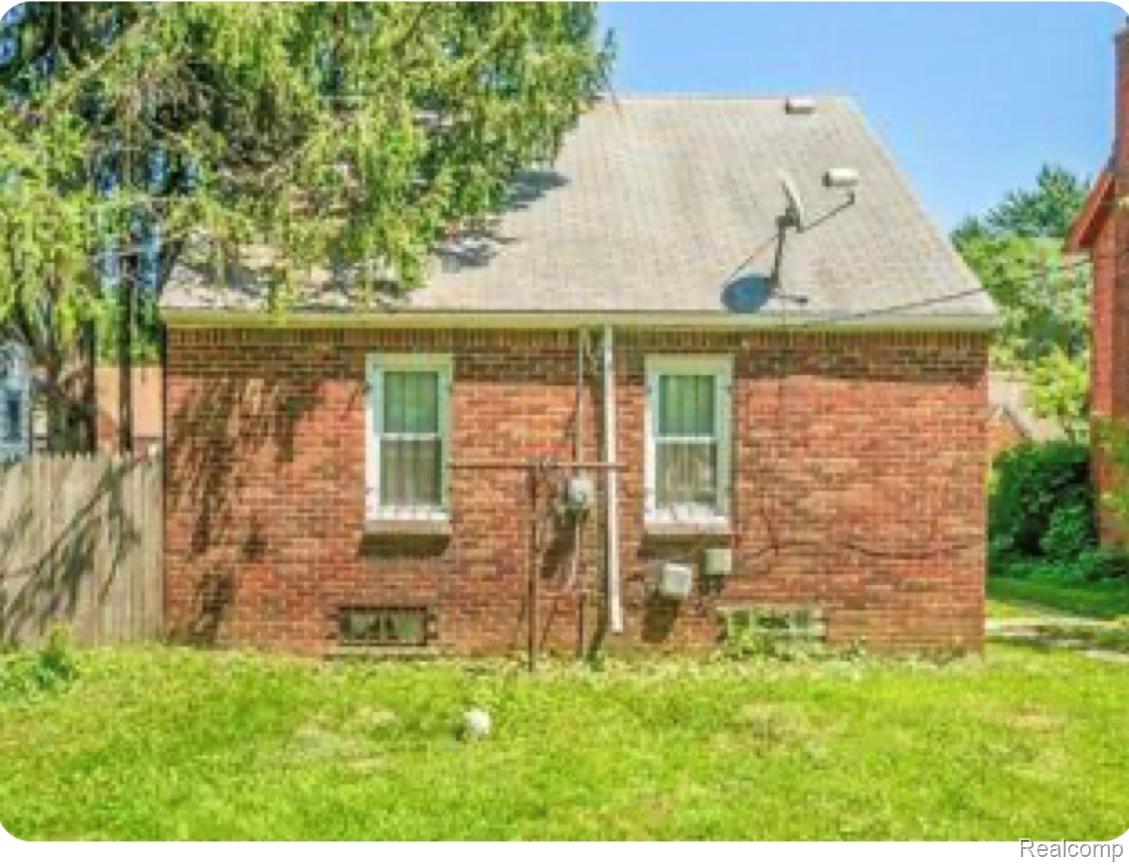 15471 Saint Marys Street