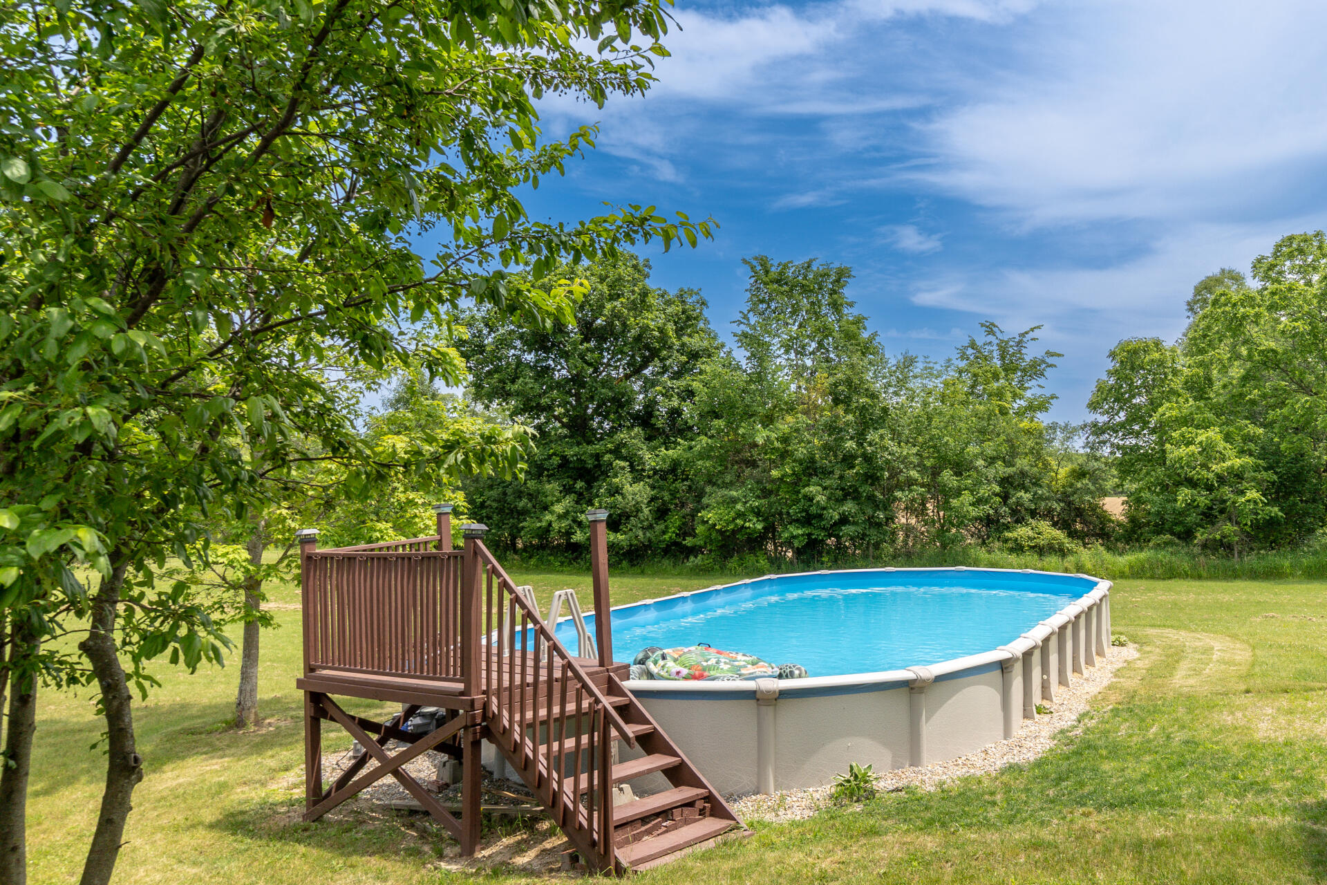 5050 Pleasant Lake Road