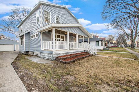 1063 W Forest Avenue Muskegon City MI 49441