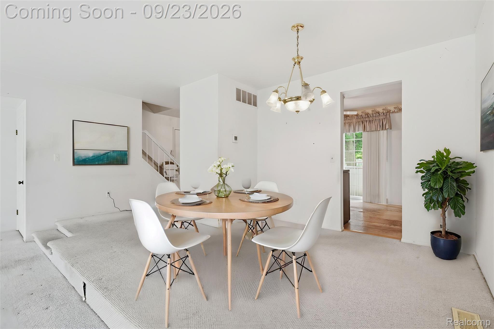 1204 Kings Cove Drive