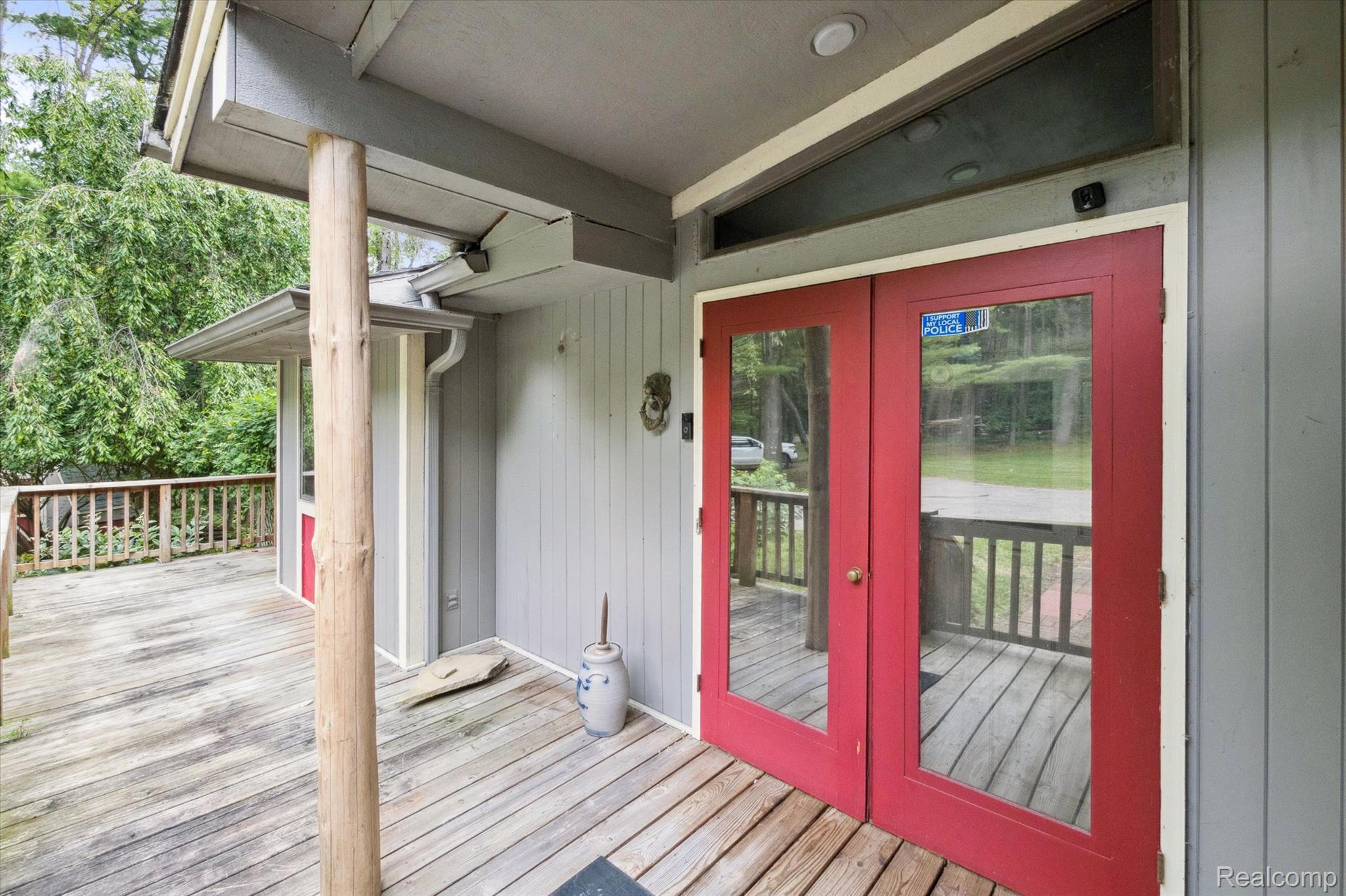 4851 Fox Chapel Drive