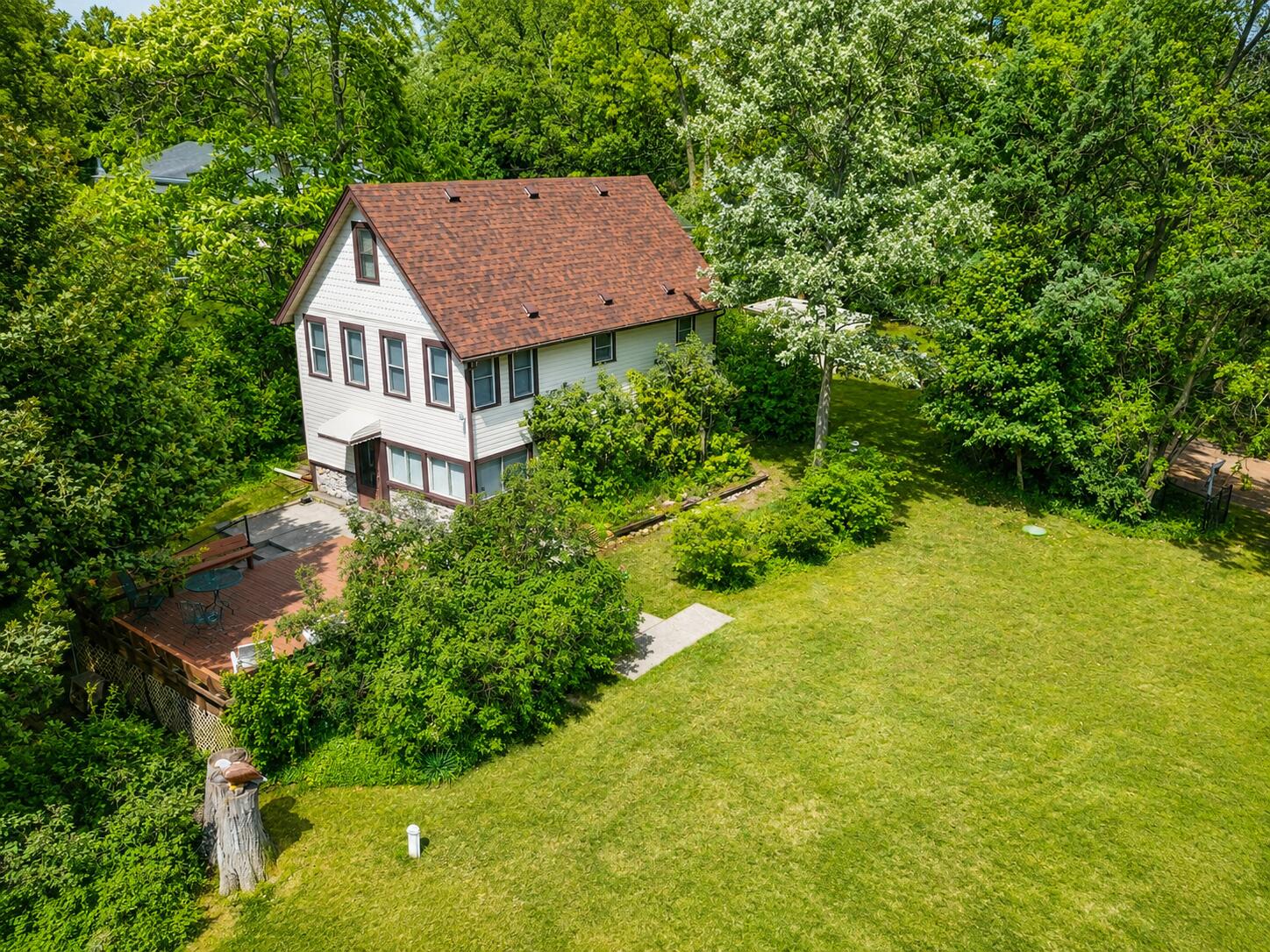 1600 Mull Road