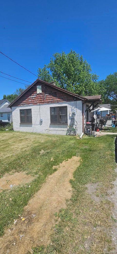 Tiny photo for 1819 S Niagara Street, Saginaw City, MI 48602 (MLS # 20261039663)
