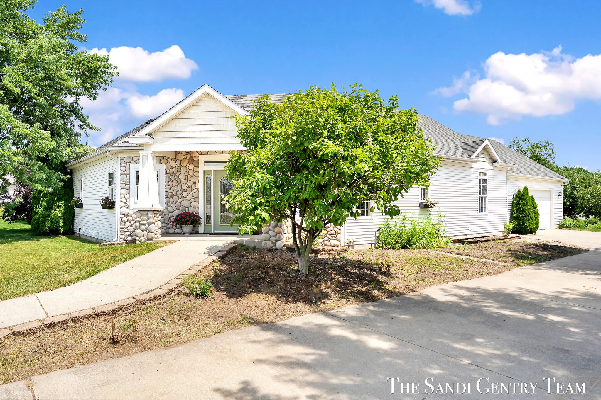 3819 Acadia Drive