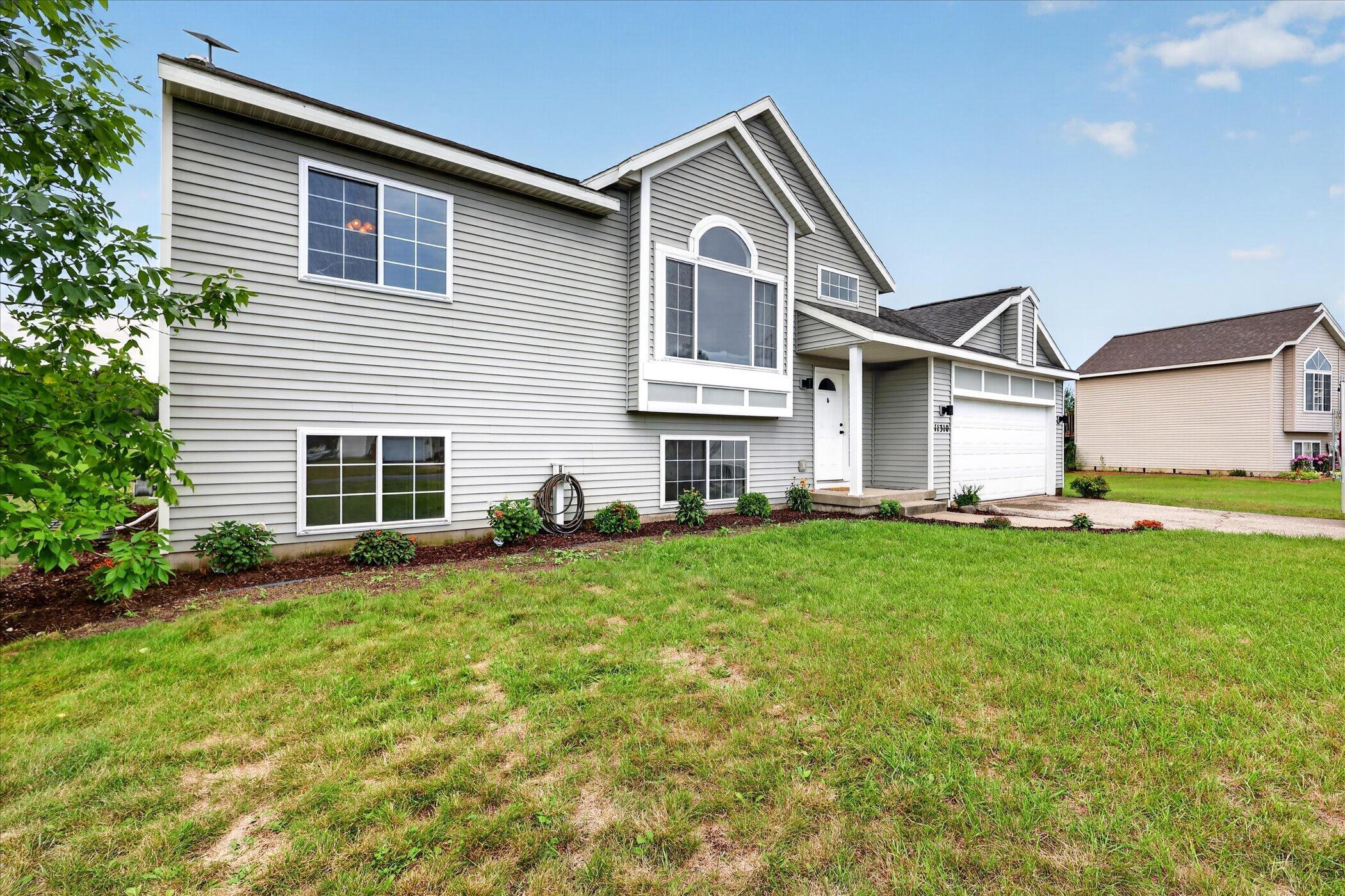 11310 Meadow Wood Circle