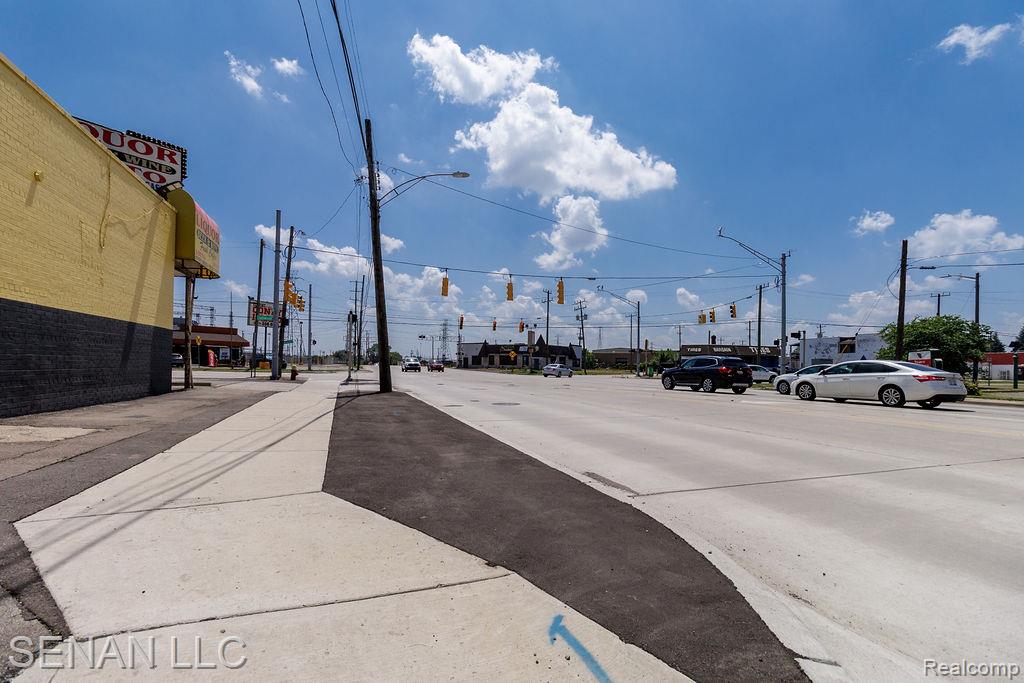 465 S Schaefer Highway