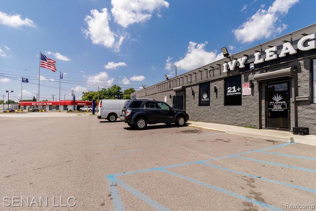 465 S Schaefer Highway