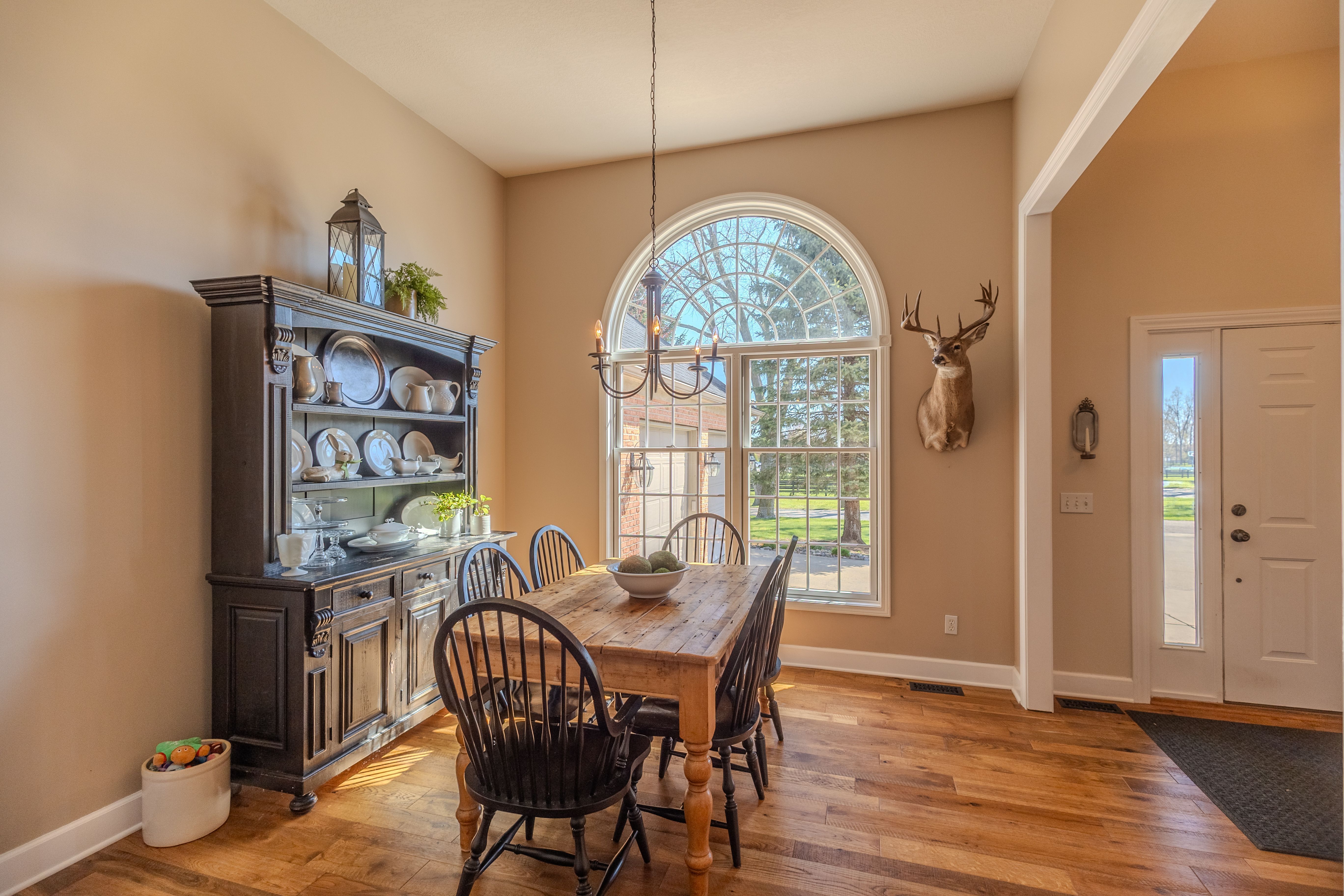15114 PINEWOOD Trail