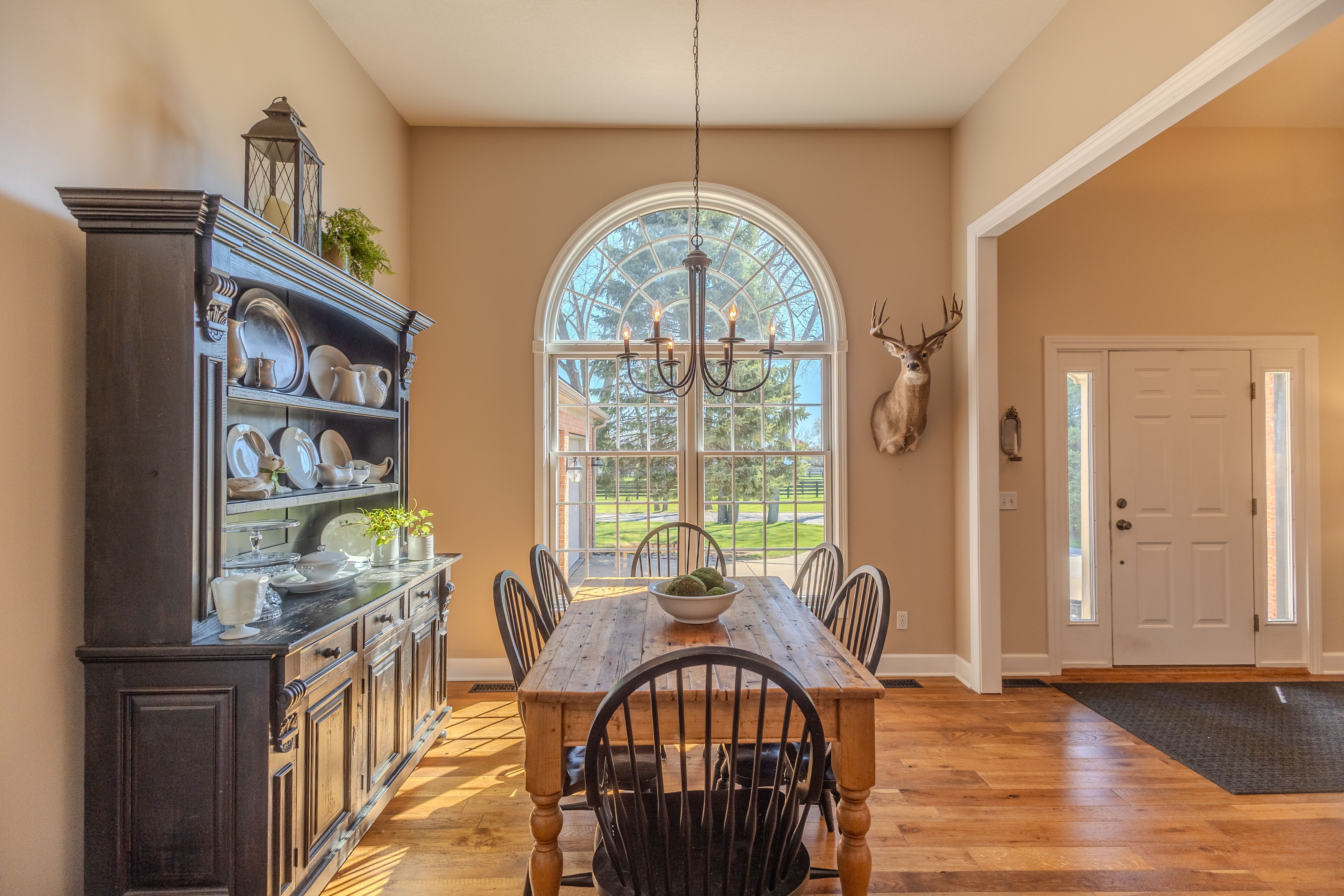 15114 PINEWOOD Trail