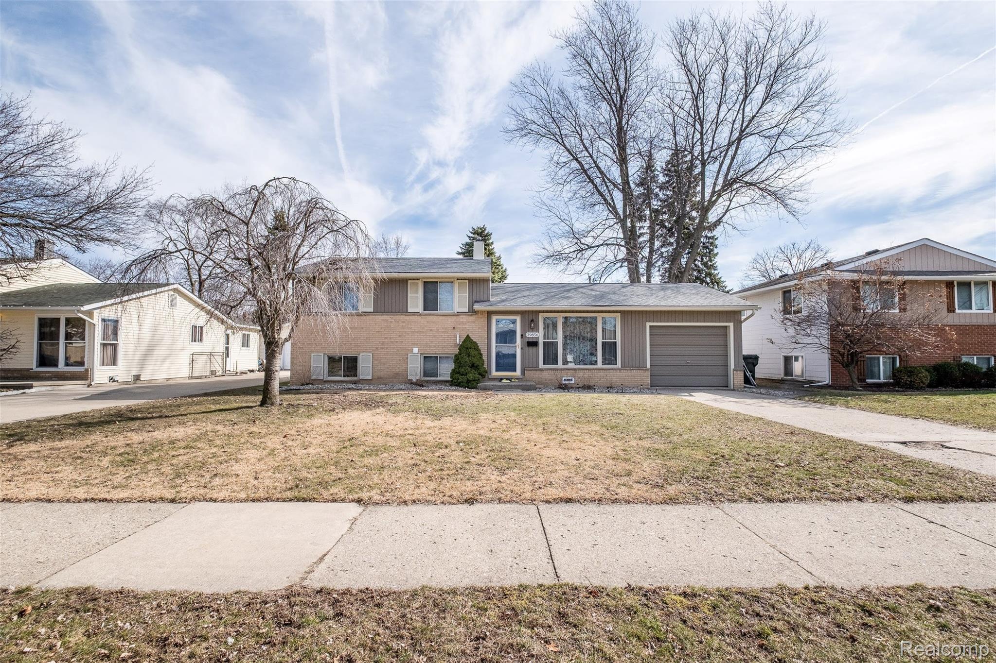 39856 Parklawn Drive