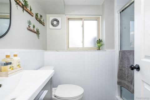 Tiny photo for 39856 Parklawn Drive, Sterling Heights City, MI 48313 (MLS # 20261015848)