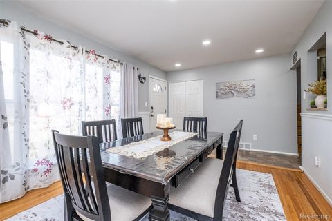 Tiny photo for 39856 Parklawn Drive, Sterling Heights City, MI 48313 (MLS # 20261015848)