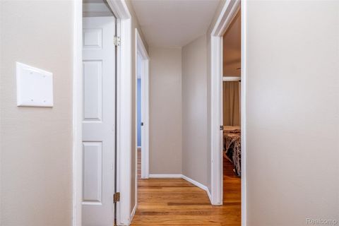 Tiny photo for 39856 Parklawn Drive, Sterling Heights City, MI 48313 (MLS # 20261015848)