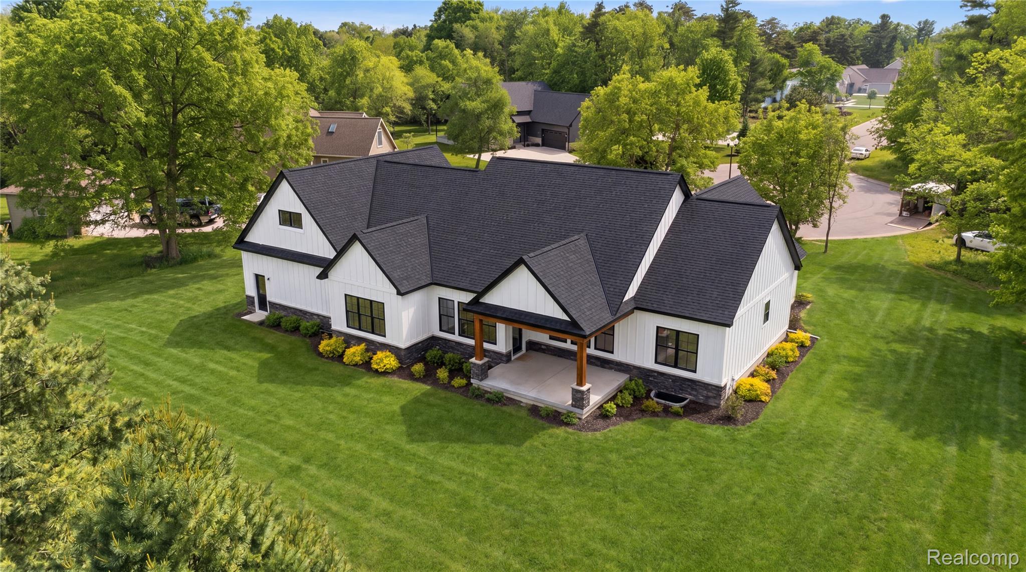 3855 Conifer Court