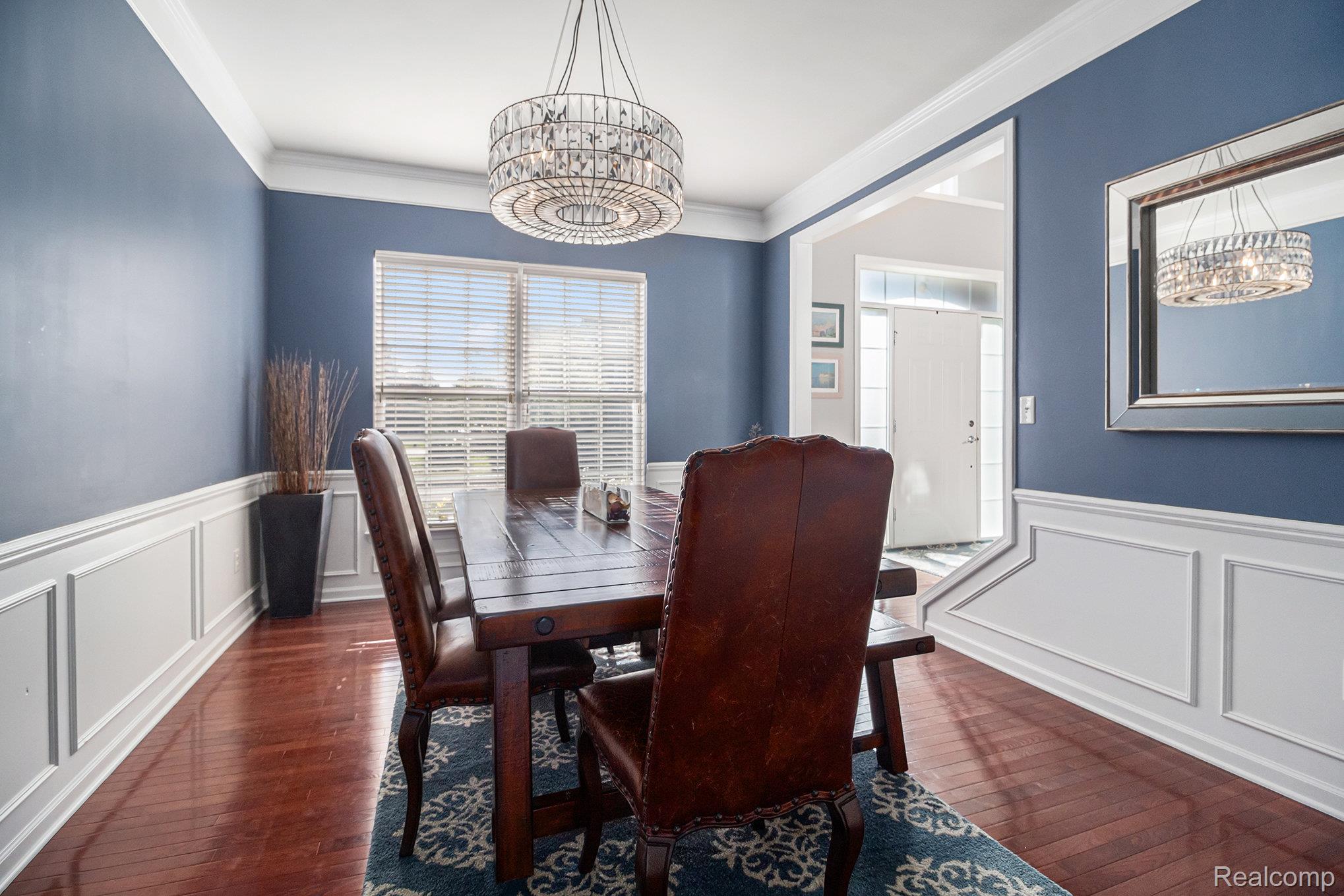 2418 Premier Lane