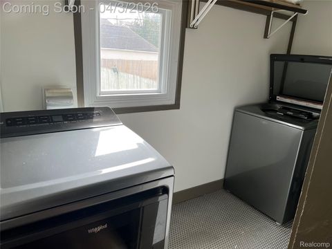 Tiny photo for 7352 Dale St, Center Line City, MI 48015 (MLS # 20261020722)