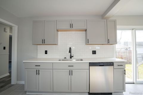 Tiny photo for 19820 Avalon Street, St Clair Shores City, MI 48080 (MLS # 20261016461)