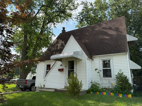26 Edna Avenue Pontiac City MI 48341