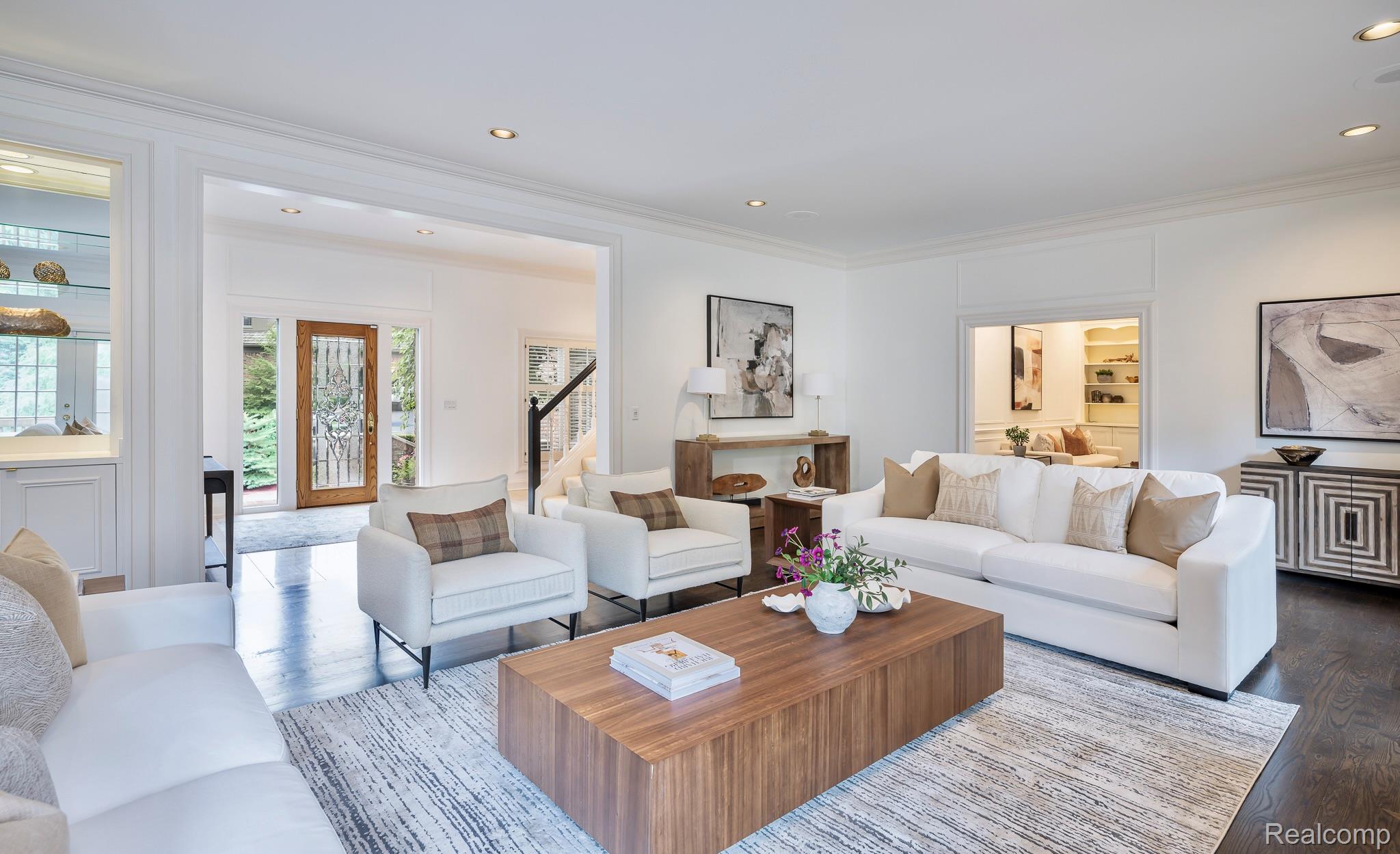 1537 Ashford Lane