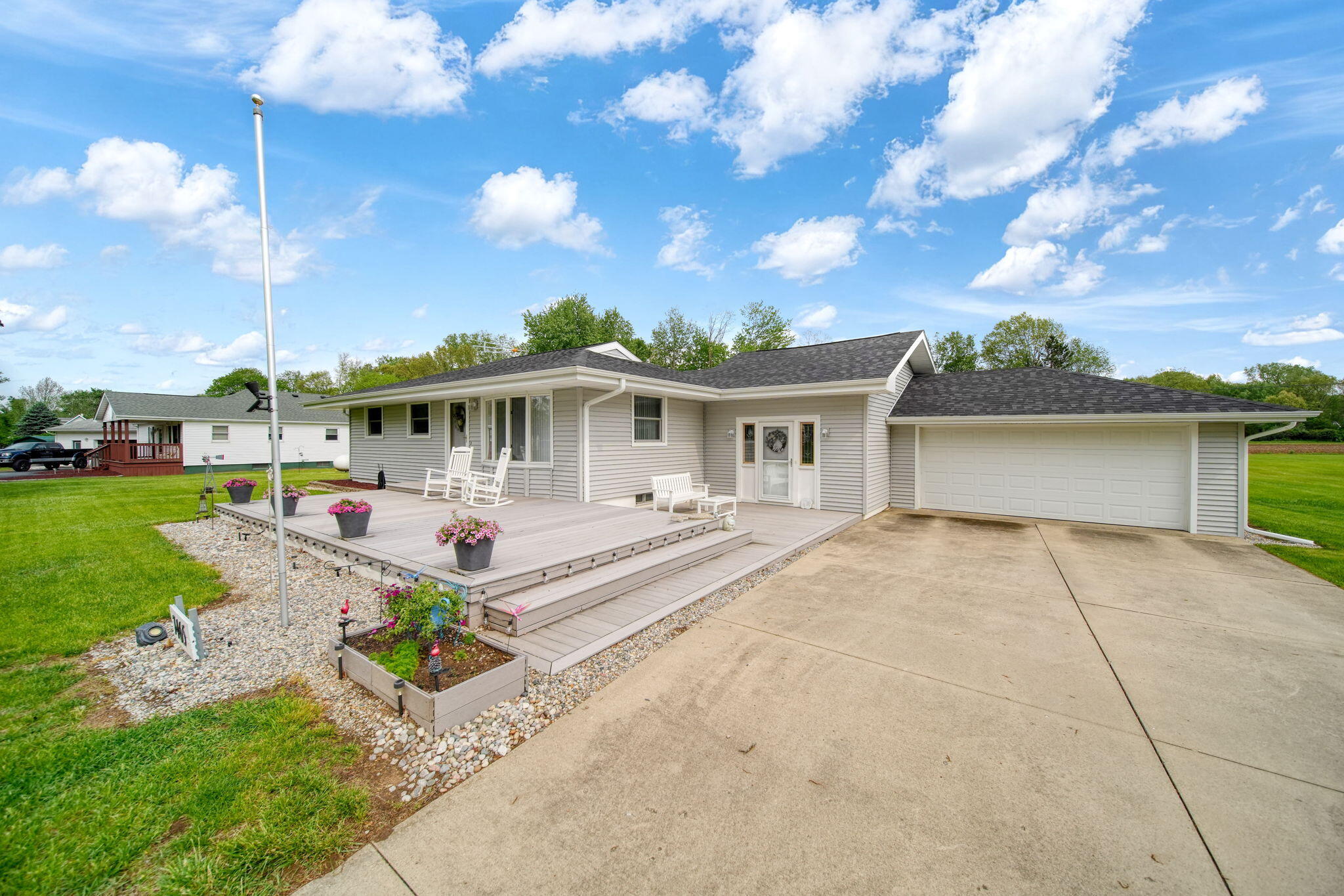 7465 Cement City Road