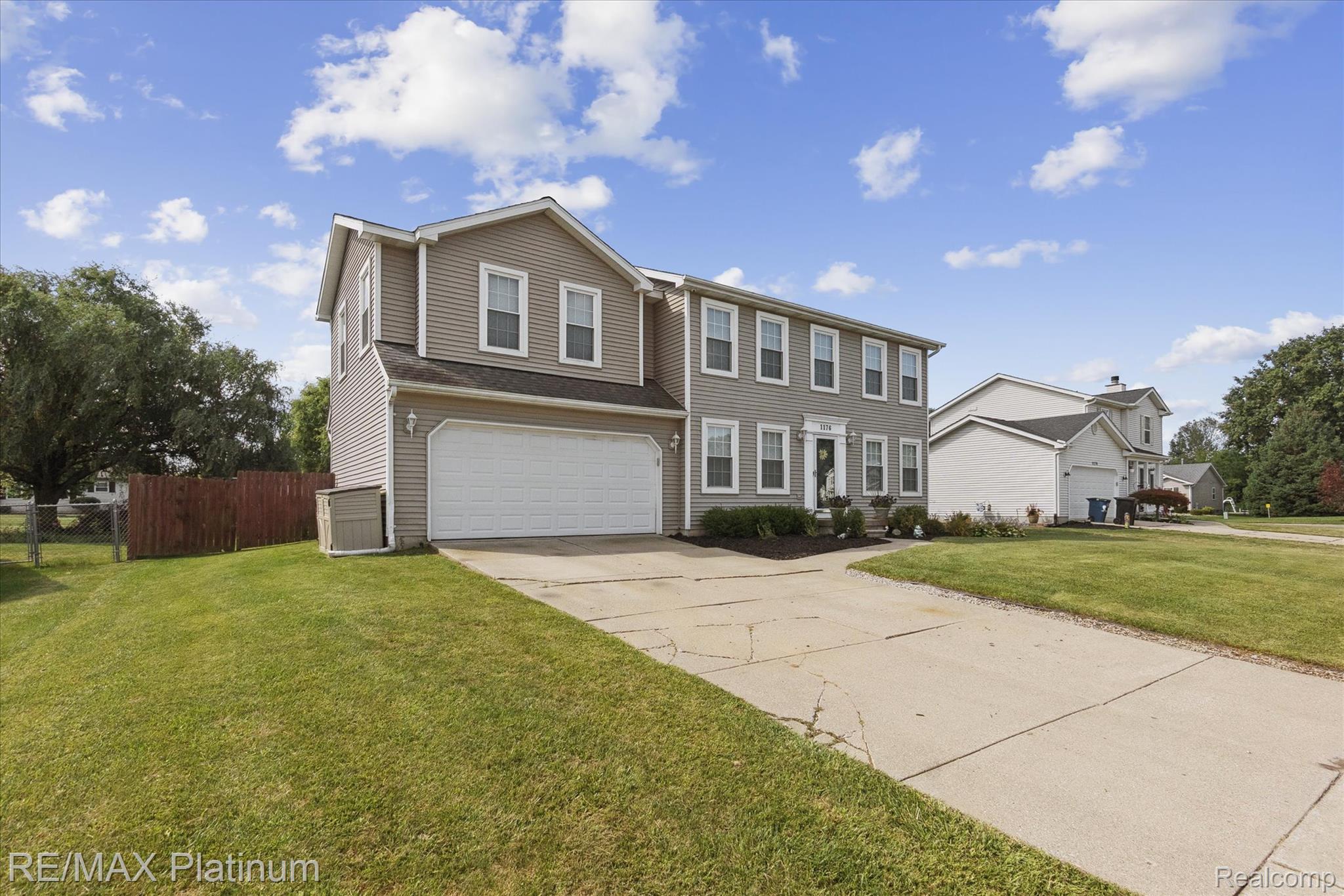 1176 Summerset Drive