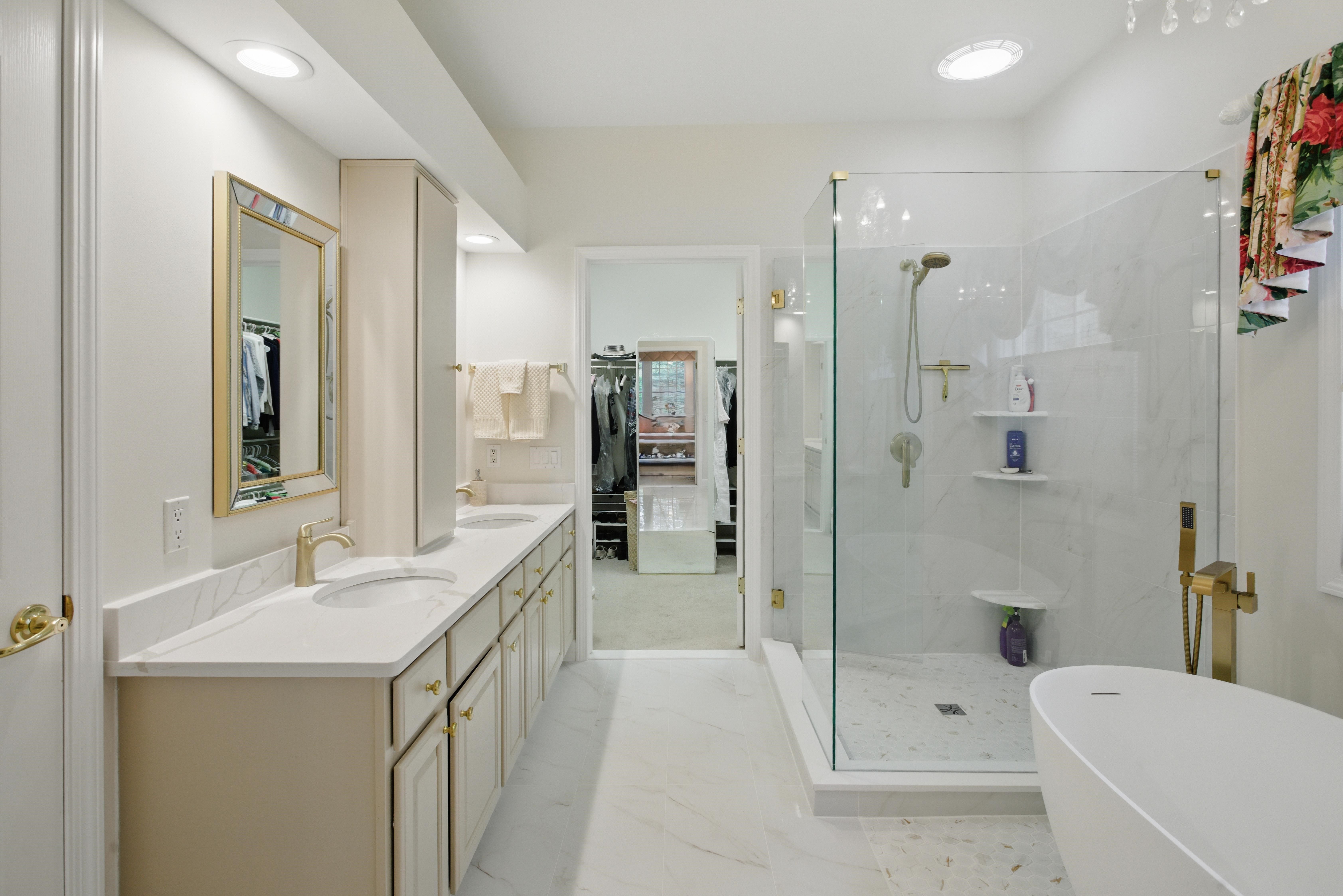 Plymouth Charter Township Wayne, Michigan 48170, United States, 3 Bedrooms Bedrooms, ,3 BathroomsBathrooms,Residential,Pending,130020