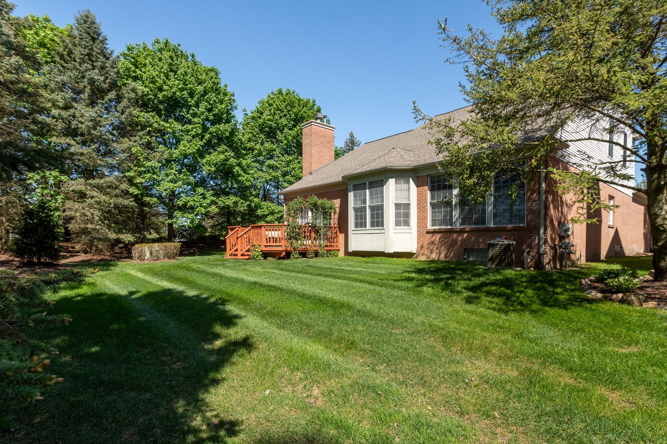 Plymouth Charter Township Wayne, Michigan 48170, United States, 3 Bedrooms Bedrooms, ,3 BathroomsBathrooms,Residential,Pending,130020