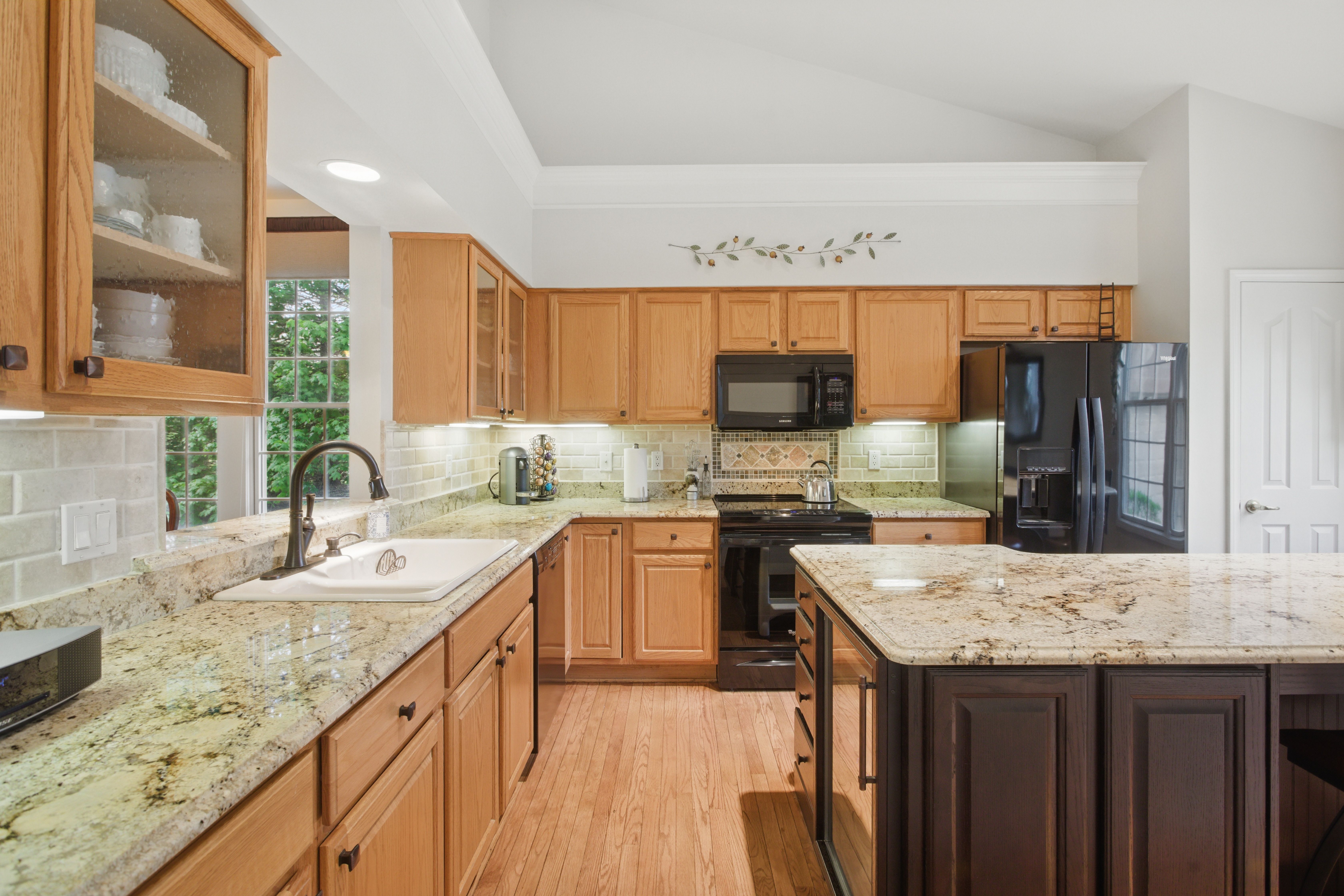 Plymouth Charter Township Wayne, Michigan 48170, United States, 3 Bedrooms Bedrooms, ,3 BathroomsBathrooms,Residential,Pending,130020