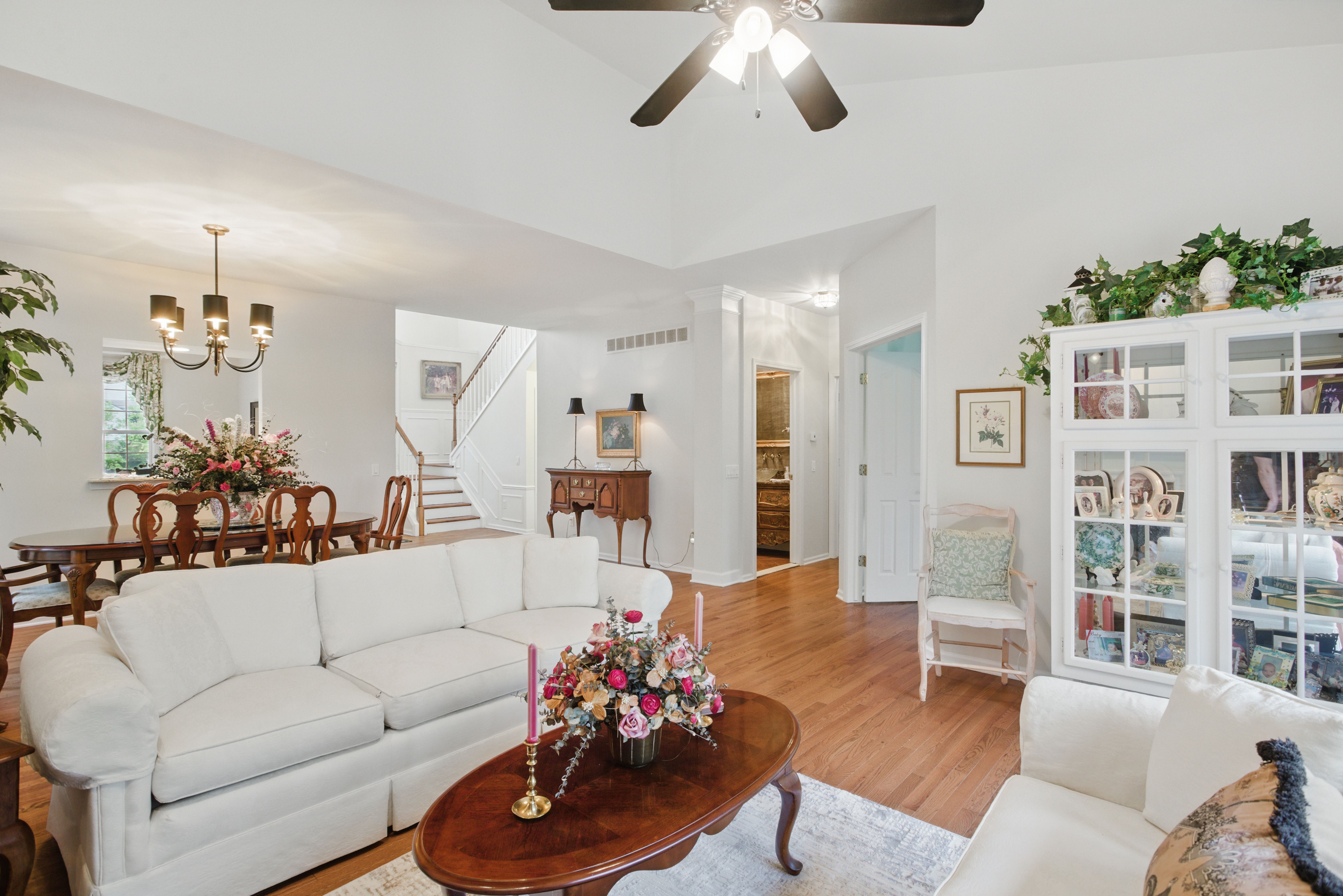 Plymouth Charter Township Wayne, Michigan 48170, United States, 3 Bedrooms Bedrooms, ,3 BathroomsBathrooms,Residential,Pending,130020