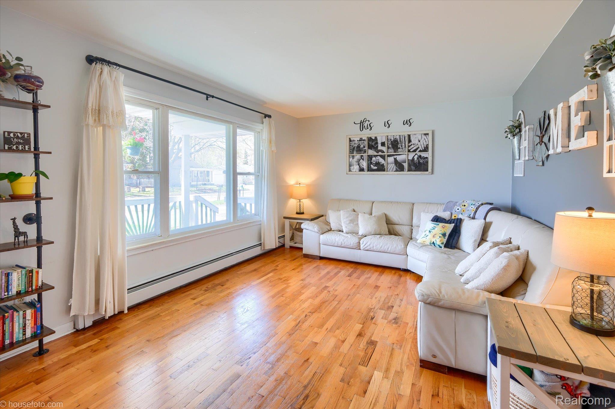 362 Nightingale Street