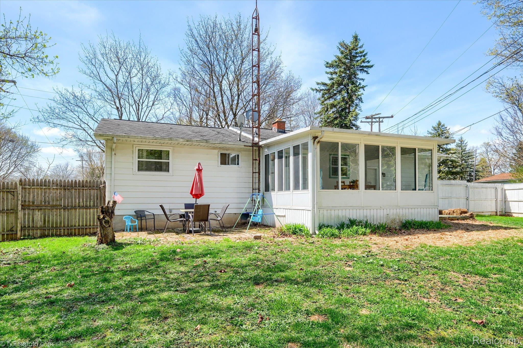 362 Nightingale Street