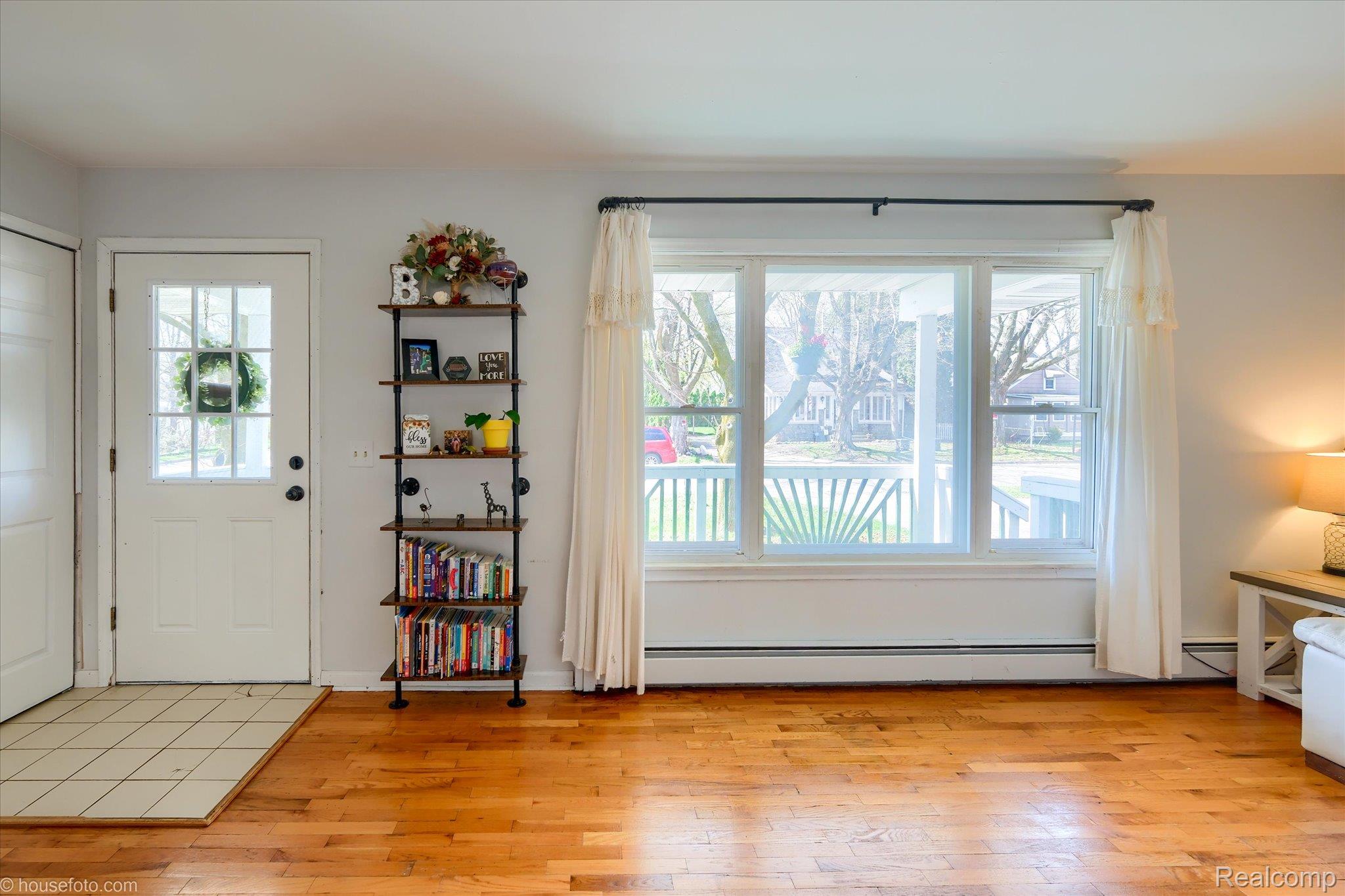 362 Nightingale Street