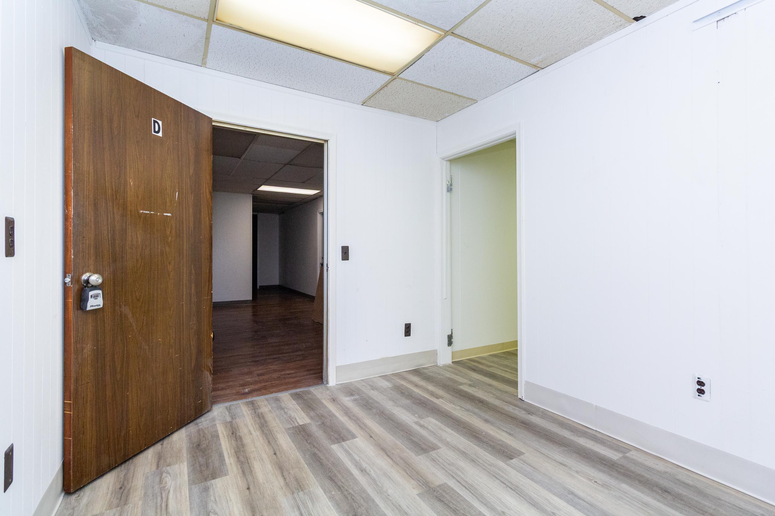25140 Lahser Road 121 D