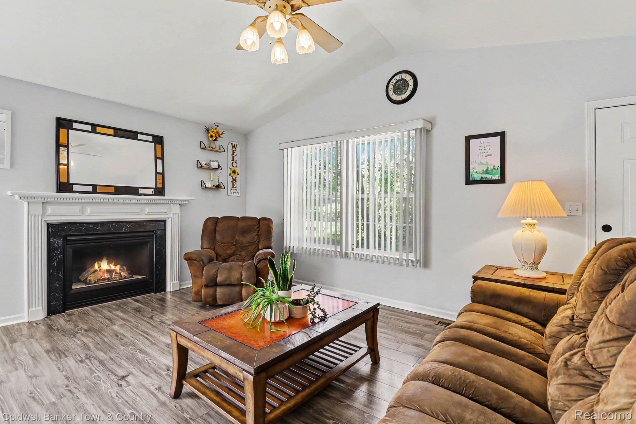 47083 Auburn Court