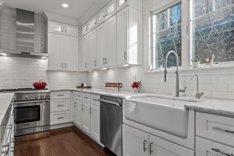 Tiny photo for 570 Pierce Street, Birmingham City, MI 48009 (MLS # 20261010275)