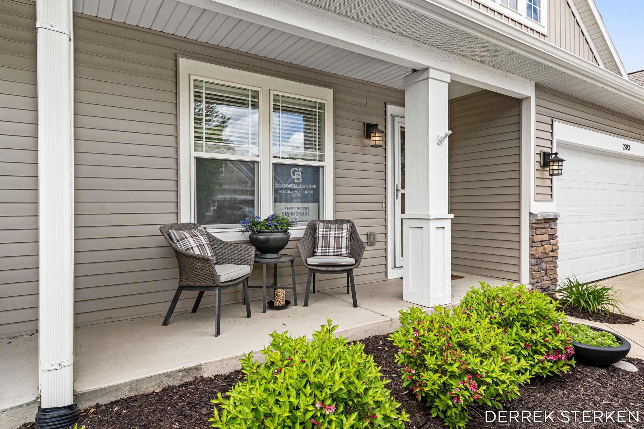 2983 Raspberry Lane