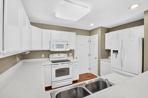 Tiny photo for 282 Ashton Lake Drive, Battle Creek City, MI 49015 (MLS # 64026045992)
