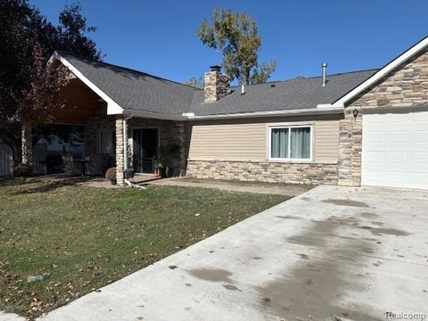 21230 Vreeland Road Trenton City MI 48183