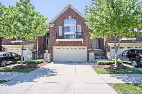 Photo of 17014 Newbury Avenue, Macomb Township, MI 48044 (MLS # 20261014764)