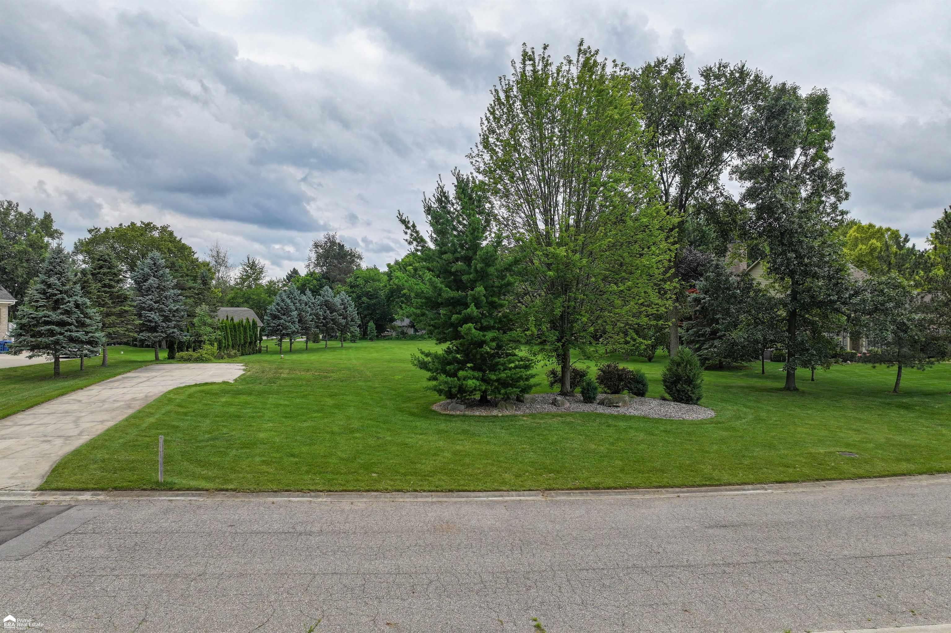 4299 Lake Farms Court