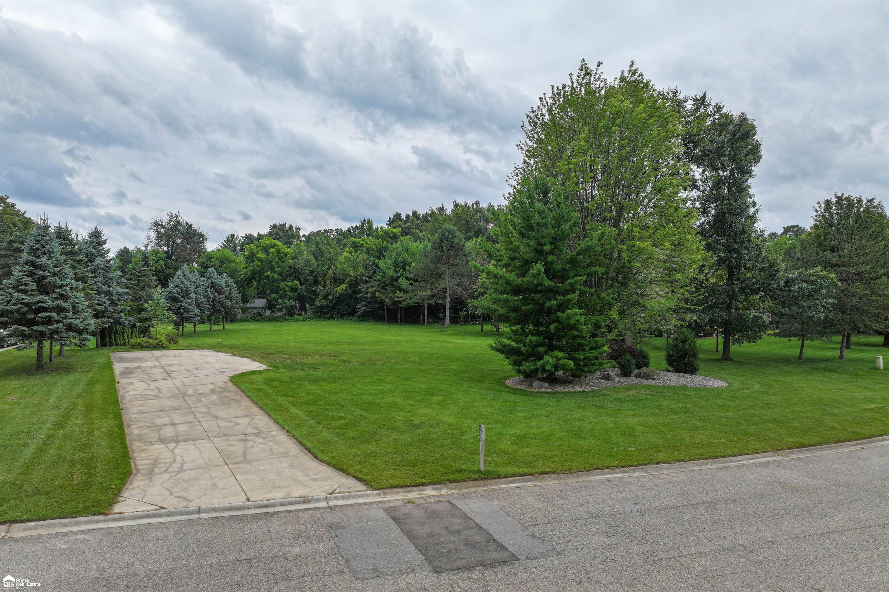 4299 Lake Farms Court