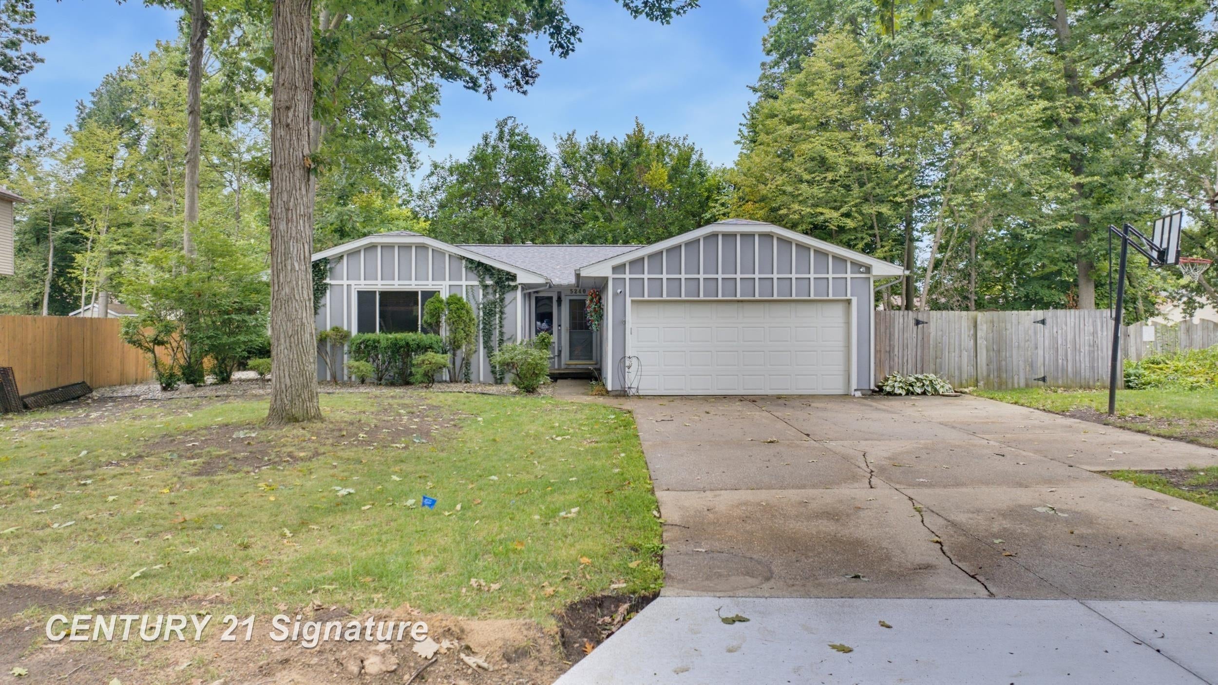 5240 Wishing Well Drive