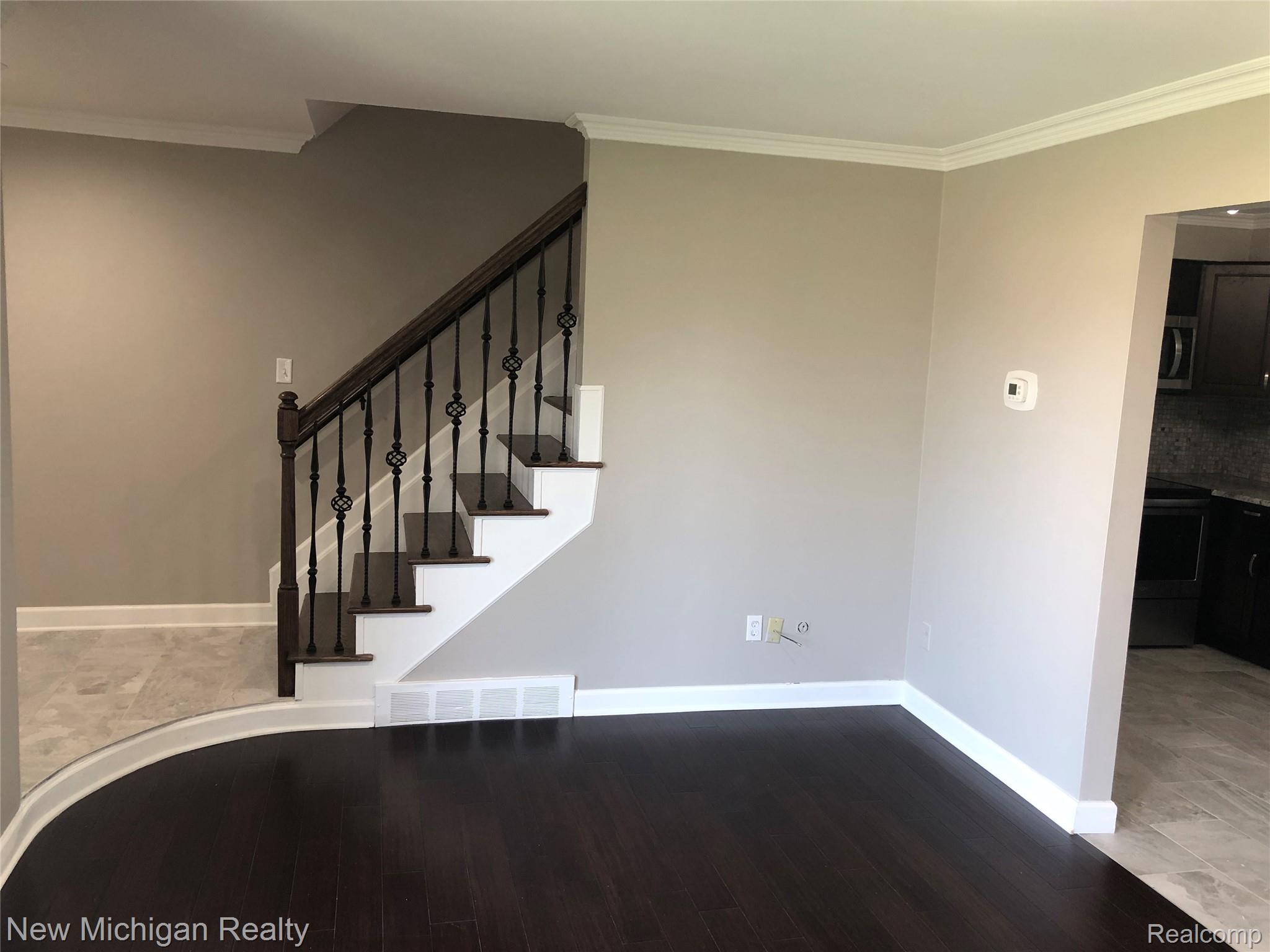 8201 Kennedy Circle 4