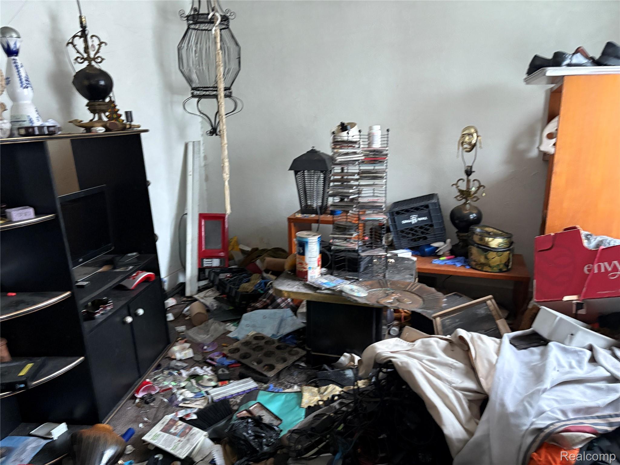 19307 Fleming Street