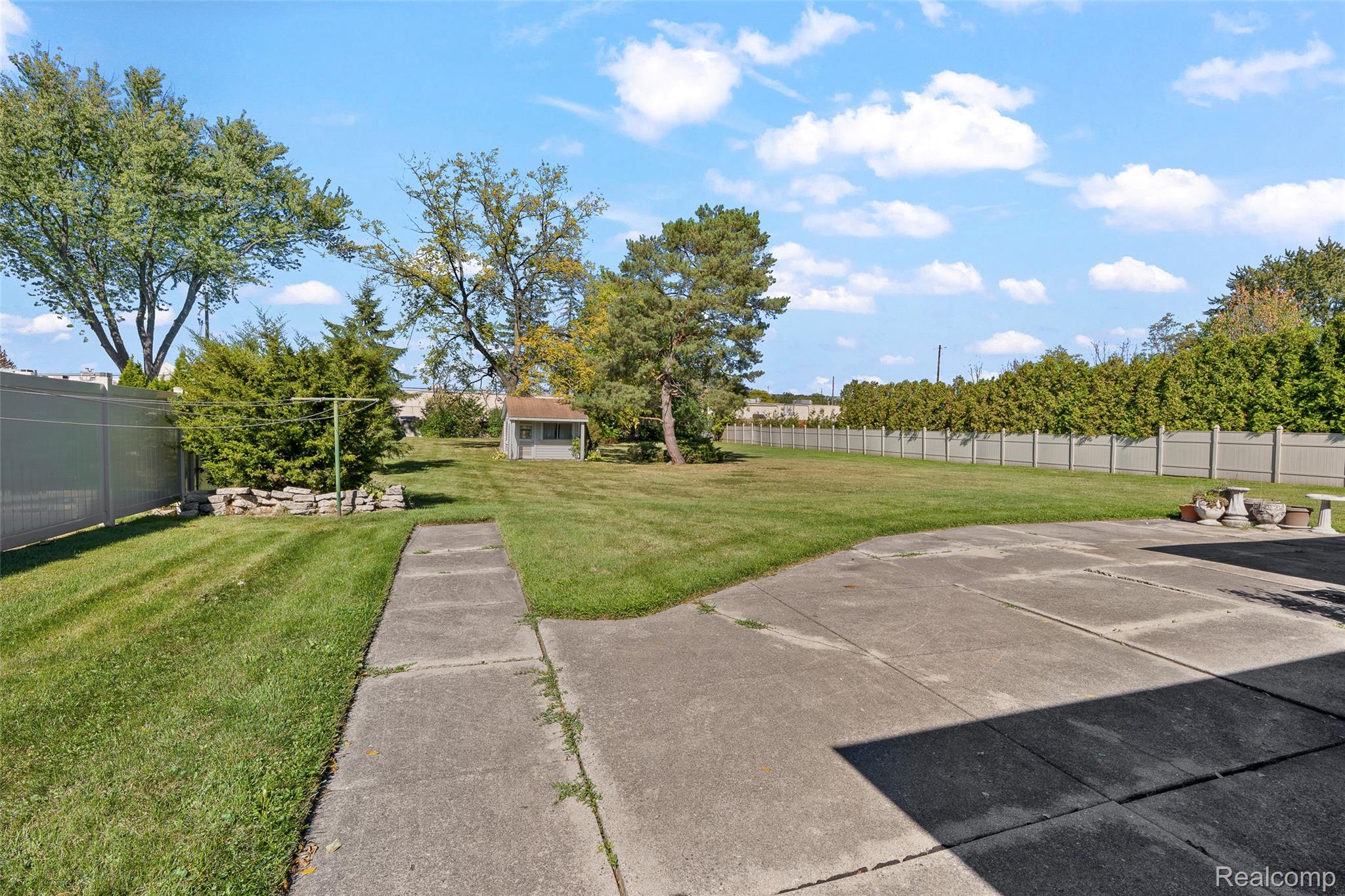 26444 Doxtator Street