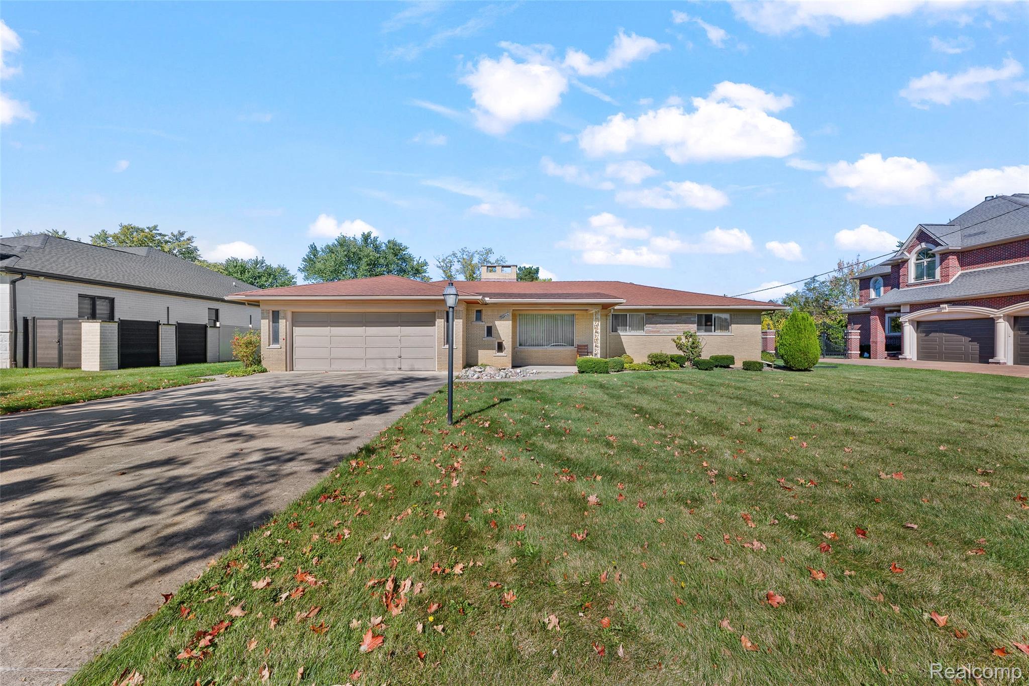 26444 Doxtator Street