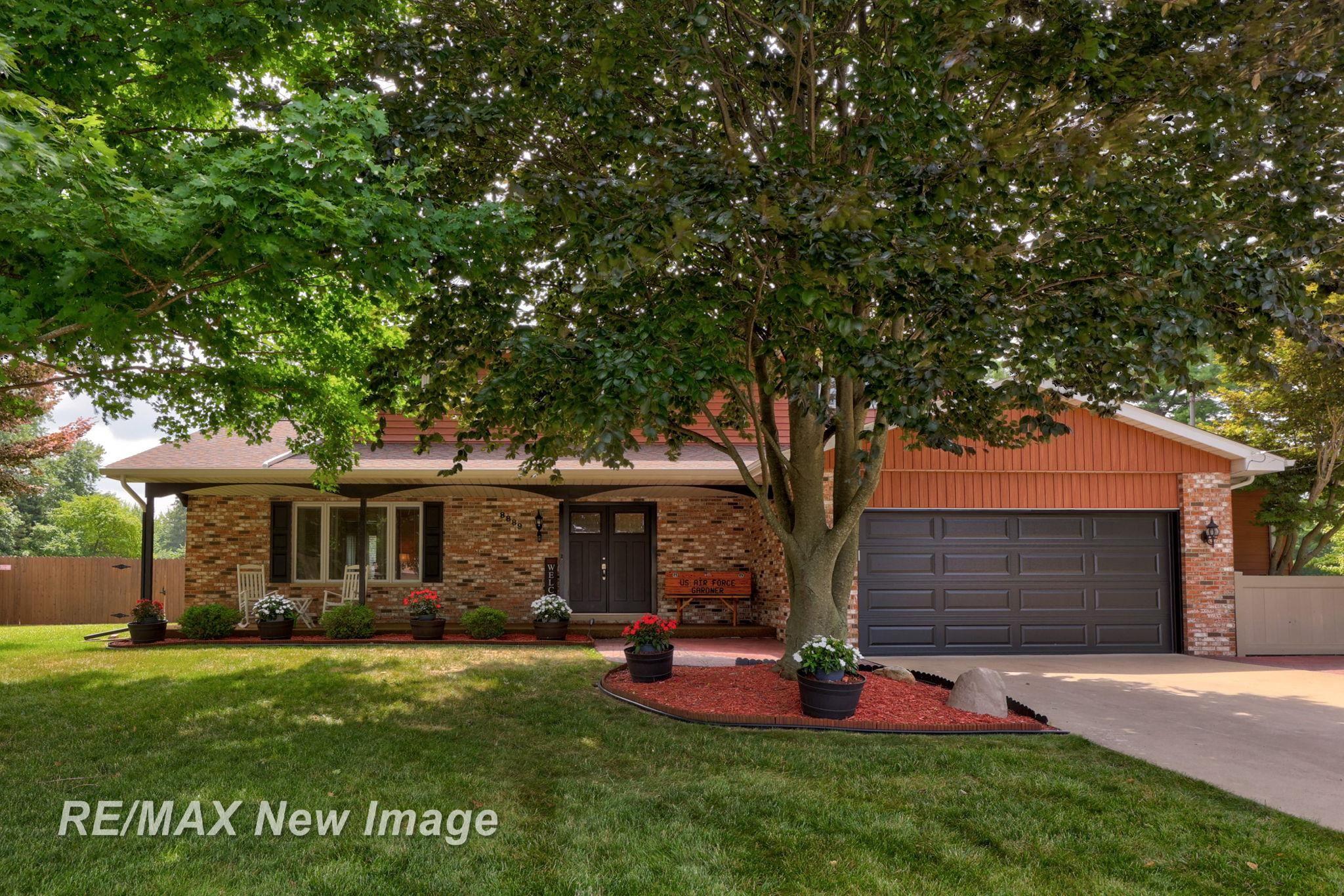 8889 Crooked Creek Drive